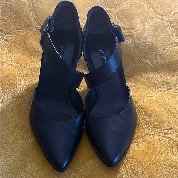 Paul Green Shoes - Paul Green leather pumps size 5.5